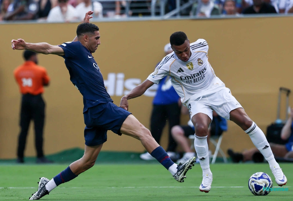 巴黎圣日耳曼内部会议纪要流出:清晨队长鼓劲;CBA常规赛使命明确;球队文化再被提及的简单介绍 巴黎圣日耳曼内部会议纪要流出:清晨队长鼓劲;CBA常规赛使命明确;球队文化再被提及的简单介绍