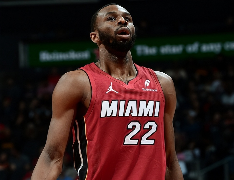 ayx关于NBA常规赛倒计时，夏洛特黄蜂今晚再遭质疑，细节引发关注，更衣室稳定，医务组通报恢复的信息