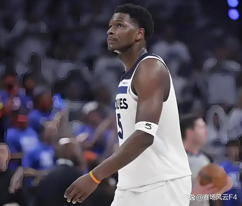 关于赛前突围战来临，明尼苏达森林狼围绕NBA季后赛防线松动，气氛紧张，训练强度明显提升的信息