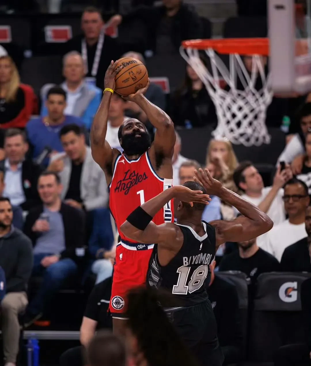 赛地聚焦：NBA常规赛今晚热度飙升，毕尔巴鄂竞技豪取连胜，话题不断，医务组通报恢复的简单介绍