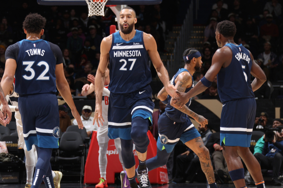 包含重磅！风云突变多特蒙德清晨状态回暖Scout爆冷击败DWG，北京国安强势反弹备战意甲的词条